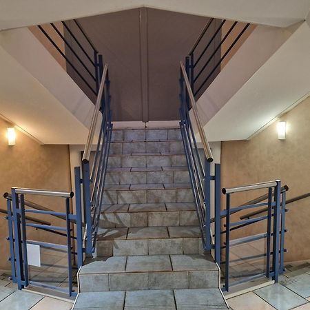 Comfortable Duplex En Residence Securisee Proche Metro Toulouse Exterior foto